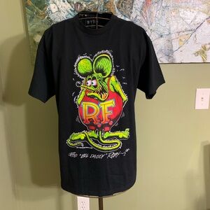 Rat Fink Ed “Big Daddy”Roth T-shirt in size L.